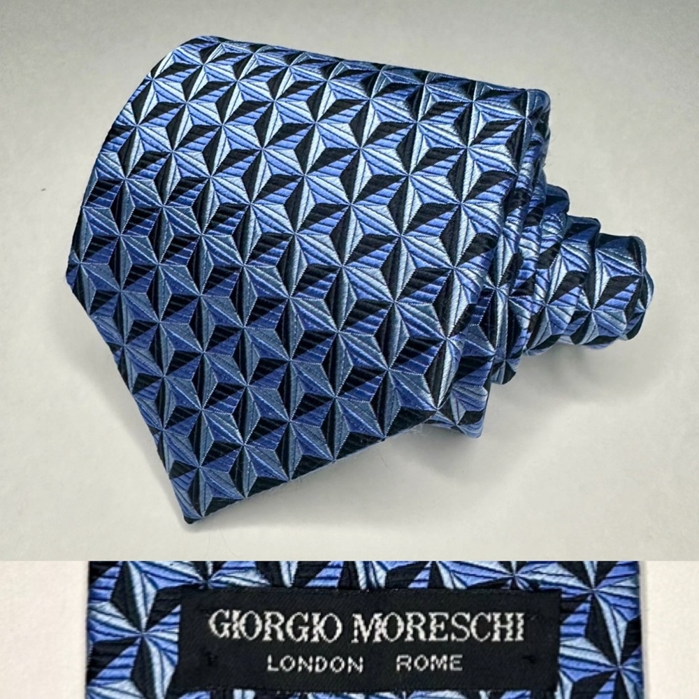 GIORGIO MORESCHI Heavy Blue Geometric Patterned Blue Classic Silk Tie
